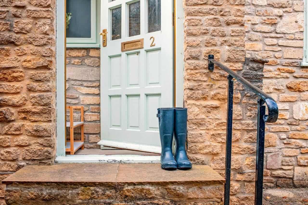 2 The Old Stables Villa Tetbury Bagian luar foto